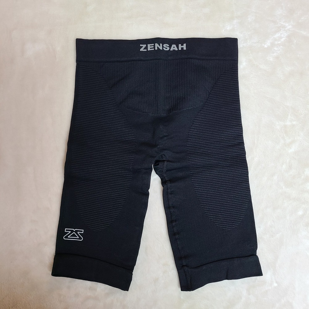 Zensah Women's Black Seamless Compression Bike Shorts Size XS - S Made in Italy
